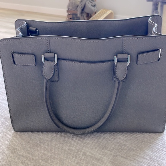 Michael Kors Purse - Picture 3 of 3